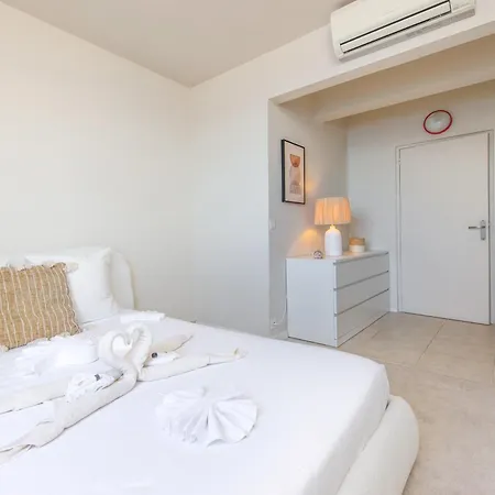 Maison Unique - Incroyable Vue - Piscine - Eo Appartement *