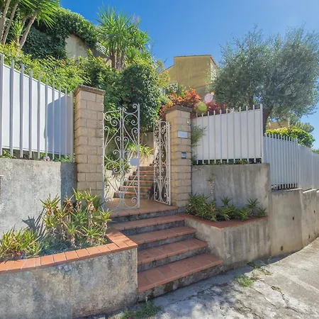 Maison Unique - Incroyable Vue - Piscine - Eo *